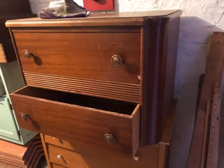 Photo of free Chest of 2 drawers (SE23) #2