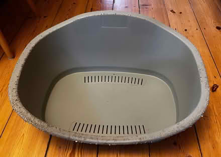 Photo of free Dog / cat bed (Borough Green TN15) #2