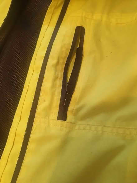 Photo of free Hi Viz bike jacket (Lauriston EH3) #2