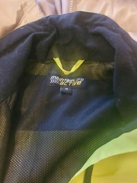 Photo of free Hi Viz bike jacket (Lauriston EH3) #3