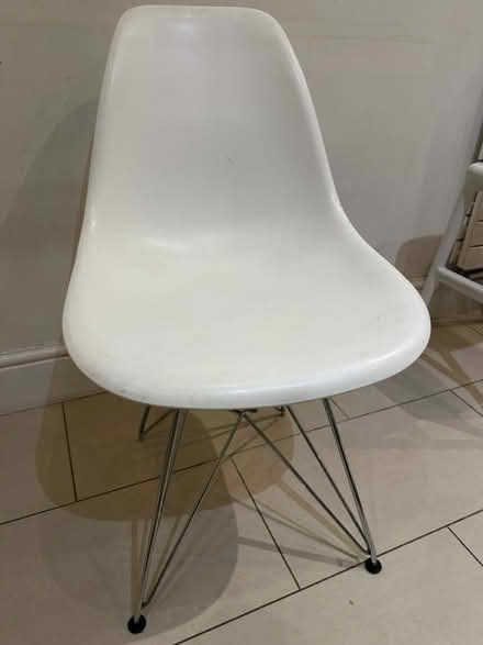 Photo of free Habitat chair (London Nw11) #1