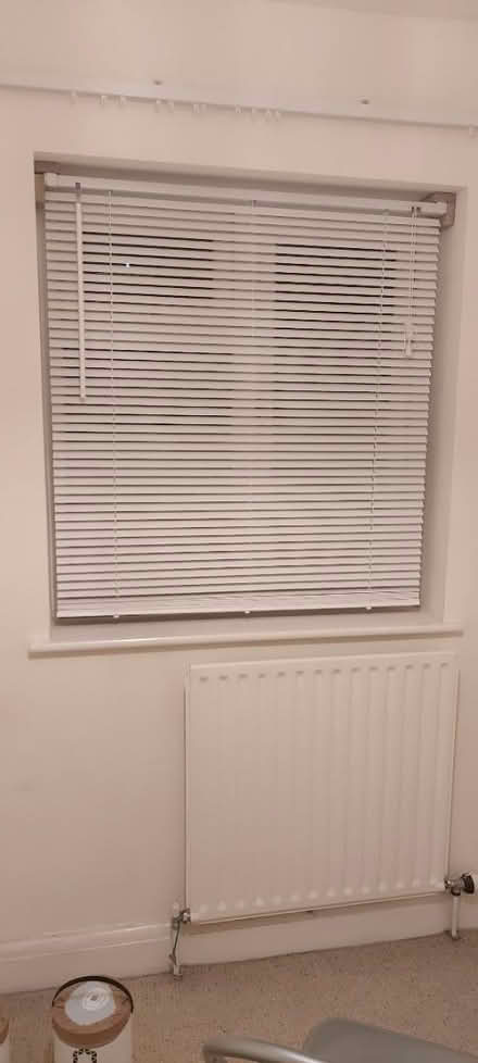 Photo of free Faux Wood white venetian blind (HA4 South Ruislip) #2