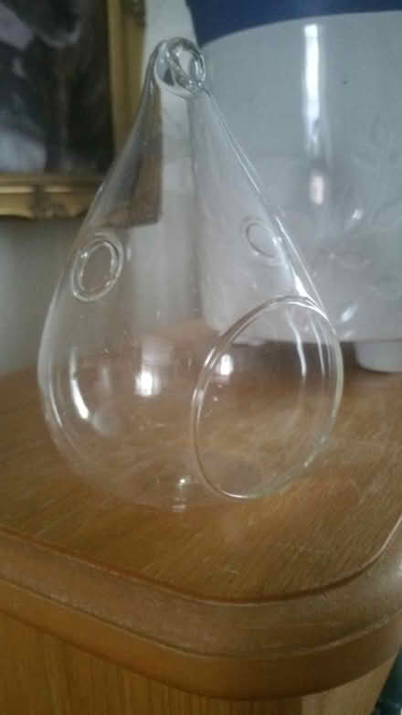 Photo of free Four GLASS pots (Parson cross S5) #1