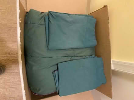 Photo of free Bedding Set (Norbeck and Layhill Roads) #3