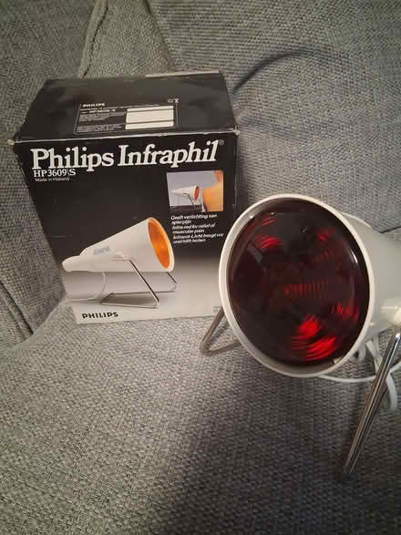 Photo of free Heat lamp (Kenn Road BS21) #1