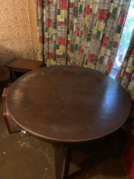 Photo of free Vintage extendable dining table (Rusthall TN3) #1