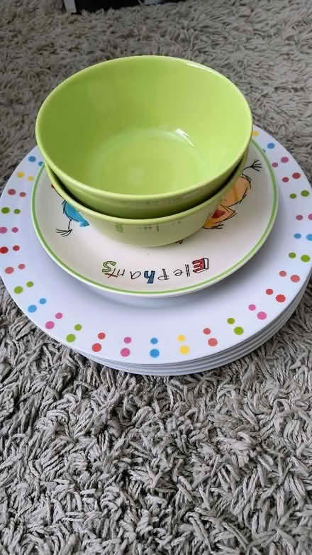 Photo of free Plates/Bowls (CT8) #1