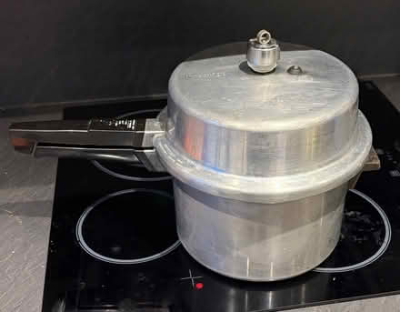 Photo of free prestige pressure cooker (Pittville GL50) #1