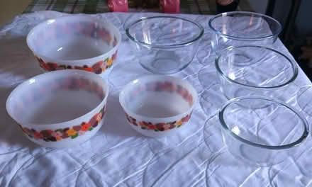 Photo of free 7 mixing/serving bowls (Hereford HR4) #1