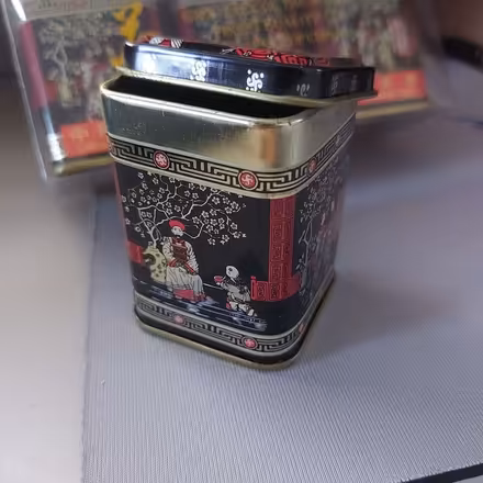 Photo of free 6 small metal pots with Chinese decoration (Fords Farm RG31) #2