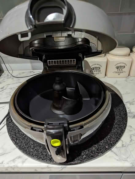 Photo of free Tefal Actifry Original (Knottingley WF11) #3