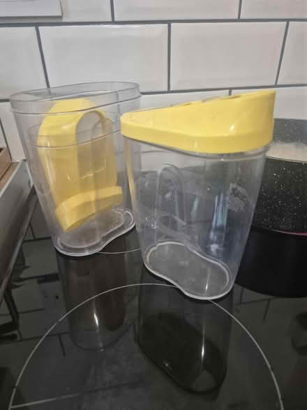 Photo of free Various Kitchen Items (ME10) #4