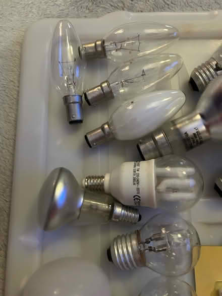 Photo of free Unneeded lightbulbs (DT4) #3
