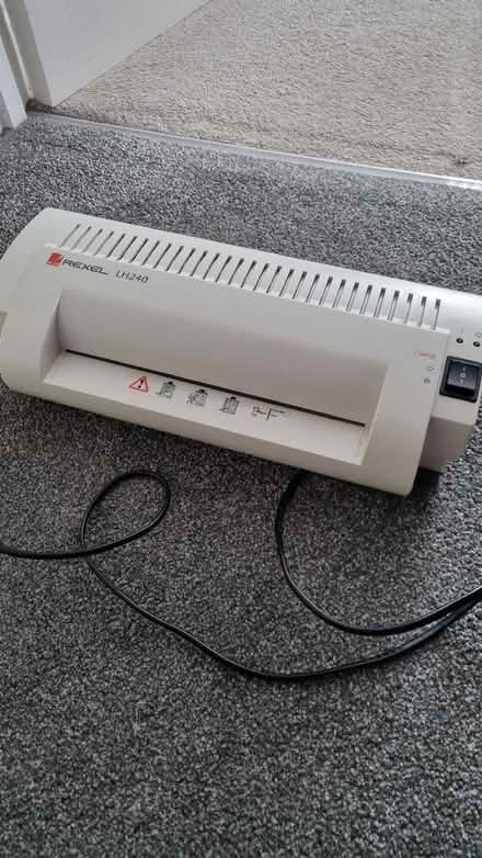 Photo of free Laminator and pouches (Crystal Peaks S20) #1