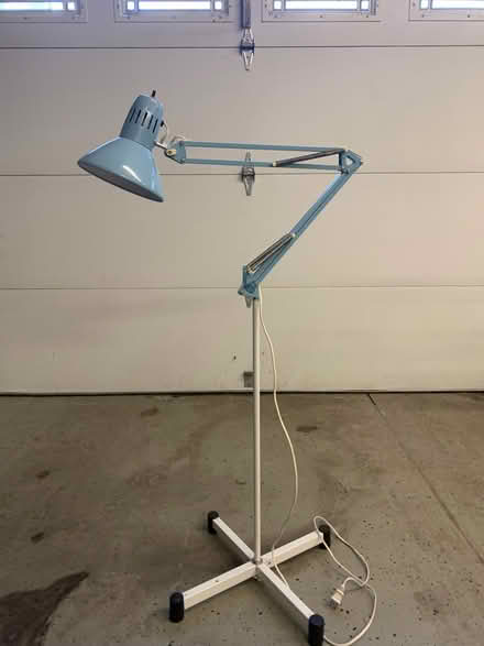 Photo of free Gooseneck standing lamp (Watkins Lake Rd and Dixie Hwy) #1