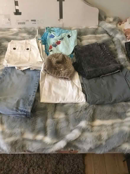 Photo of free A mixture of ladies clothes (TW14 bedfont) #1