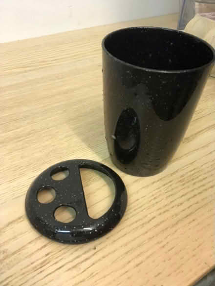Photo of free Toothbrush holder (N4) #2