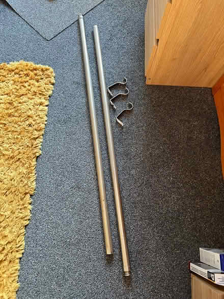 Photo of free Curtain pole and brackets (Tilekiln TN38) #1