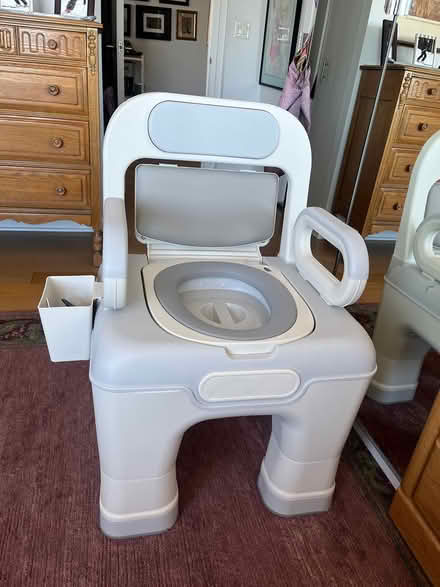 Photo of free Commode. New (Upper West Side) #1