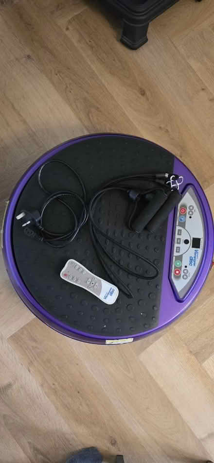 Photo of free Vibrapower exercise machine (Brierley Hill. DY5 area) #1
