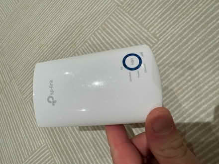 Photo of free WiFi range extender (EU plug but can be used in the UK) (Earls Court SW5) #1