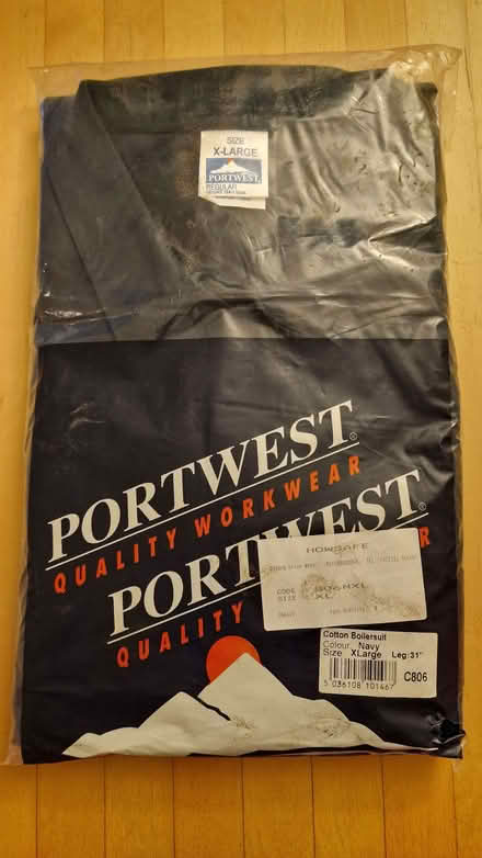 Photo of free Gents navy boiler suit (New) (Higher Bebington CH63) #1