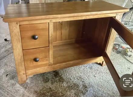 Photo of free TV/Video Unit (Cheltenham) #2