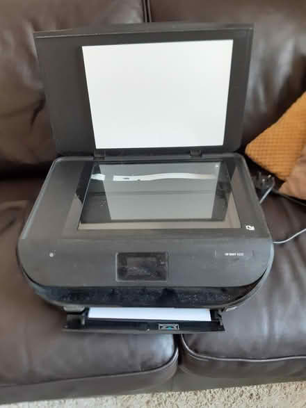 Photo of free Printer with paper (Derby DE1) #1