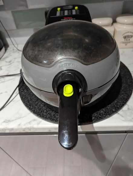 Photo of free Tefal Actifry Original (Knottingley WF11) #4