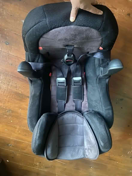 Photo of free Kids car seat (Stamford hill) #1
