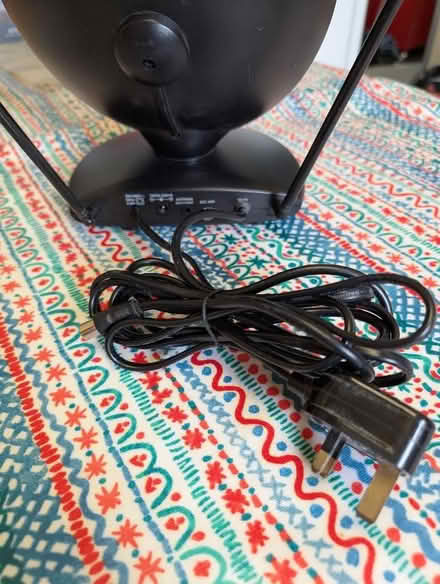 Photo of free Indoor TV aerial (Notting Hill W11) #2