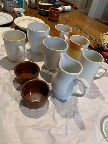 Photo of free Misc China and glassware (OX2 North Oxford) #2
