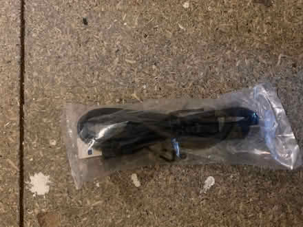 Photo of free USB-C to USB cable (Kemptown BN2) #1
