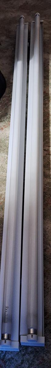 Photo of free 2 strip lighting bulbs + units (Maple Cross WD3) #1
