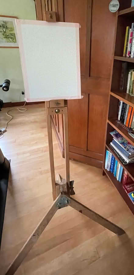 Photo of free Artist's easel (Cob Lane B29) #1