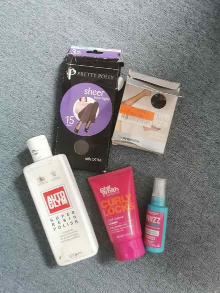 Photo of free items (Vale LA1) #1