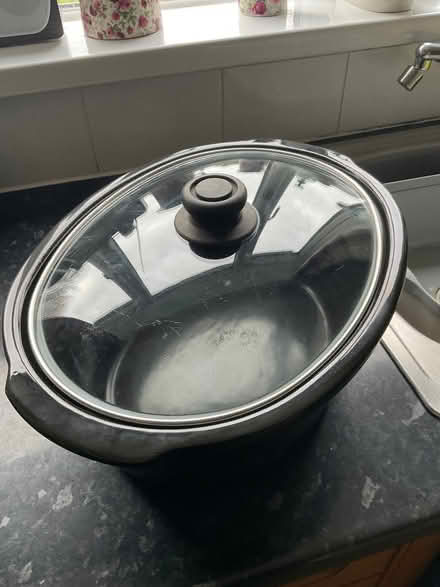 Photo of free Ceramic dish and lid from slow cooker (Whitegrove RG12) #2