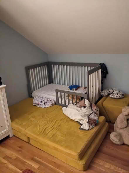 Photo of free Crib and all accessories (Rockville/Twinbrook) #1