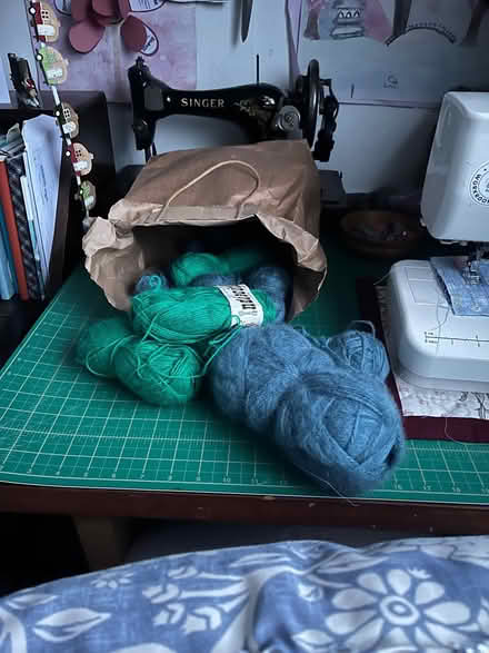 Photo of free Yarn (Elgin IV30) #1