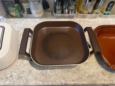 Photo of free Sunbeam Vintage Electric Frying Pan Multi Cooker / Slow Cook (Welling DA16) #3