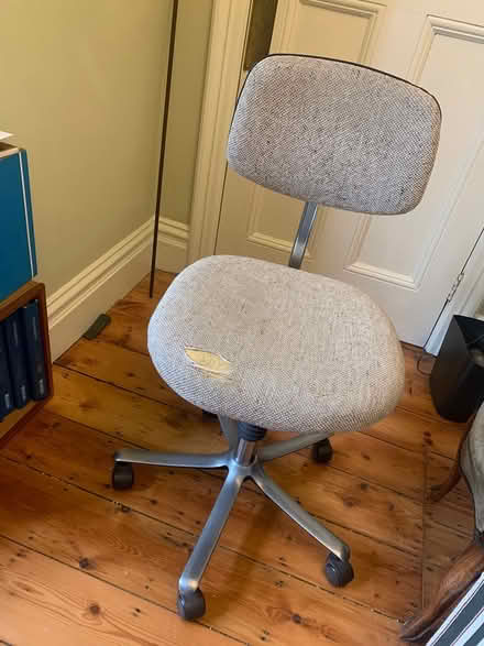Photo of free Desk chair (OX2 North Oxford) #1
