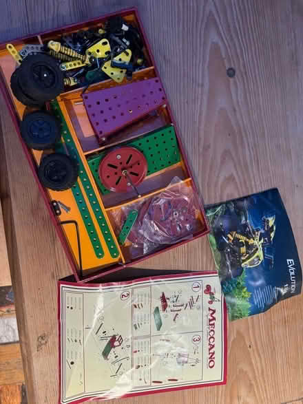 Photo of free Meccano (Hamm Court TW17) #1