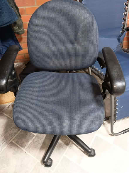 Photo of free office chair (Wivenhoe CO7) #1