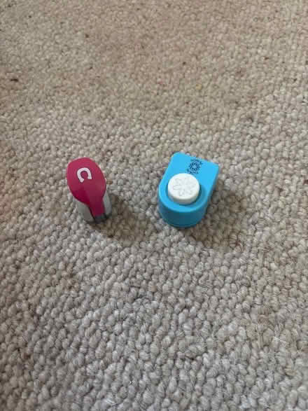 Photo of free Crafting paper punches (Dean EH4) #1