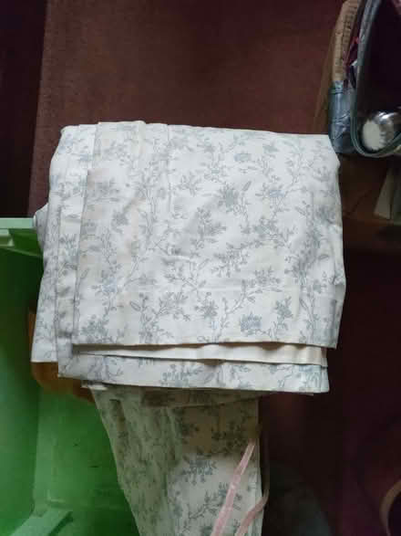 Photo of free A pair of curtains (Lower Ansty DT2) #1