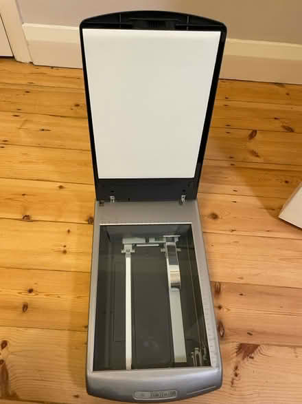 Photo of free Epson Perfection 1660 photo scanner (AL1) #2