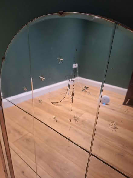 Photo of free Art Deco wall mirror (OX10 6BD) #3