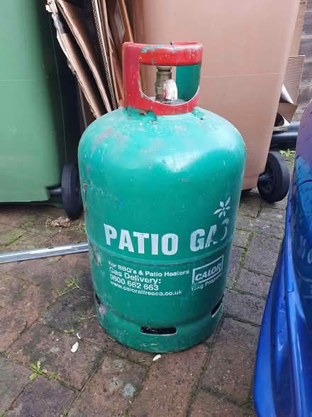 Photo of free Patio gas cylinder large (green) (North Cheam SM3) #1