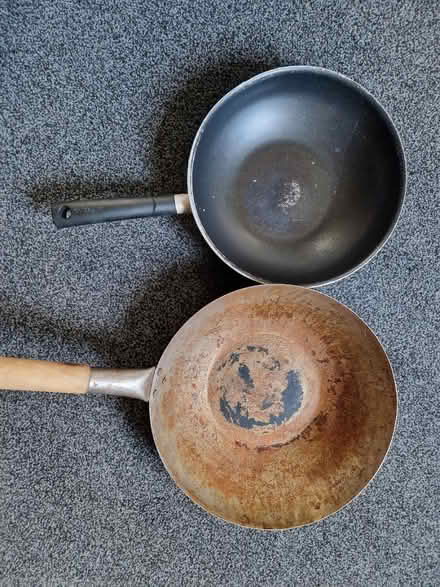 Photo of free 2 x woks (N15 Seven Sisters) #1