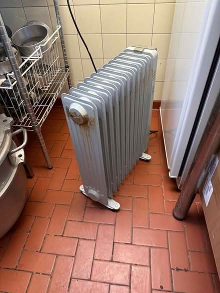 Photo of free Electric radiator (Alderley Edge SK9) #1